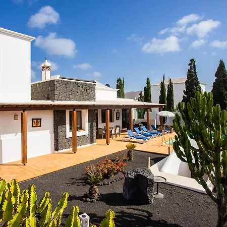 فيلة Eslanzarote Longa, Super Wifi, Heated Pool, Sat Tv يايثا