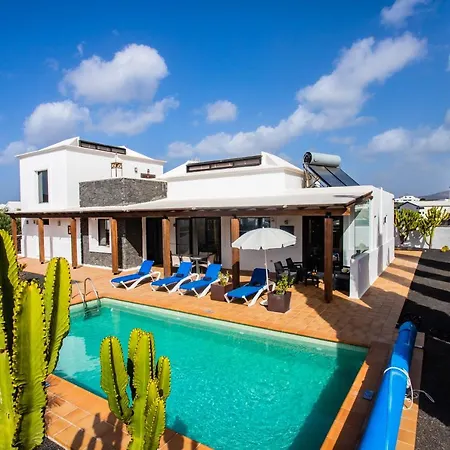 וילה Eslanzarote Longa, Super Wifi, Heated Pool, Sat Tv *