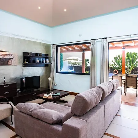 Eslanzarote Longa, Super Wifi, Heated Pool, Sat Tv Βίλα Yaiza (Lanzarote)