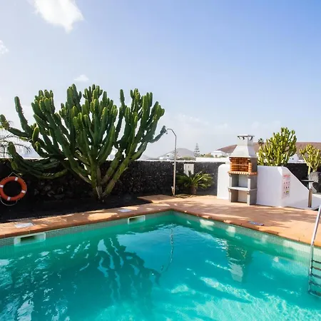 Eslanzarote Longa, Super Wifi, Heated Pool, Sat Tv * Yaiza (Lanzarote)